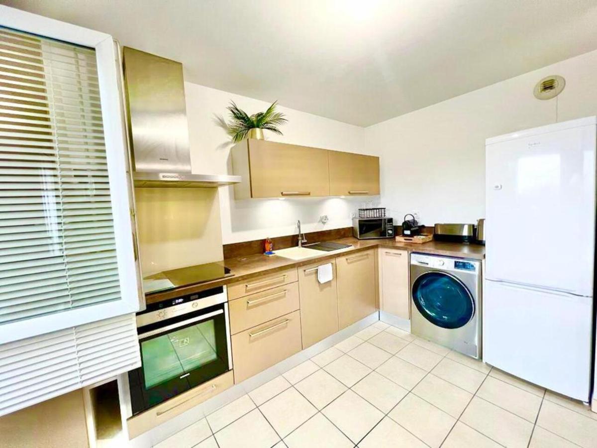 Appartamento L'Atelier Chic - Wifi Fibre - Parking Privee - Balcon - Netflix Lanester Esterno foto
